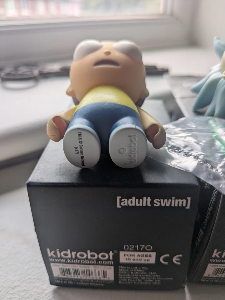 Kidrobot Adult Swim RICK AND MORTY Collectable Vinyl Figures - Image 4 of 4
