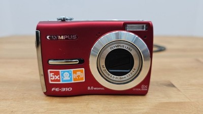 Olympus FE FE-310-8.0MP 5x Zoom-Digital Camera - FOR PARTS