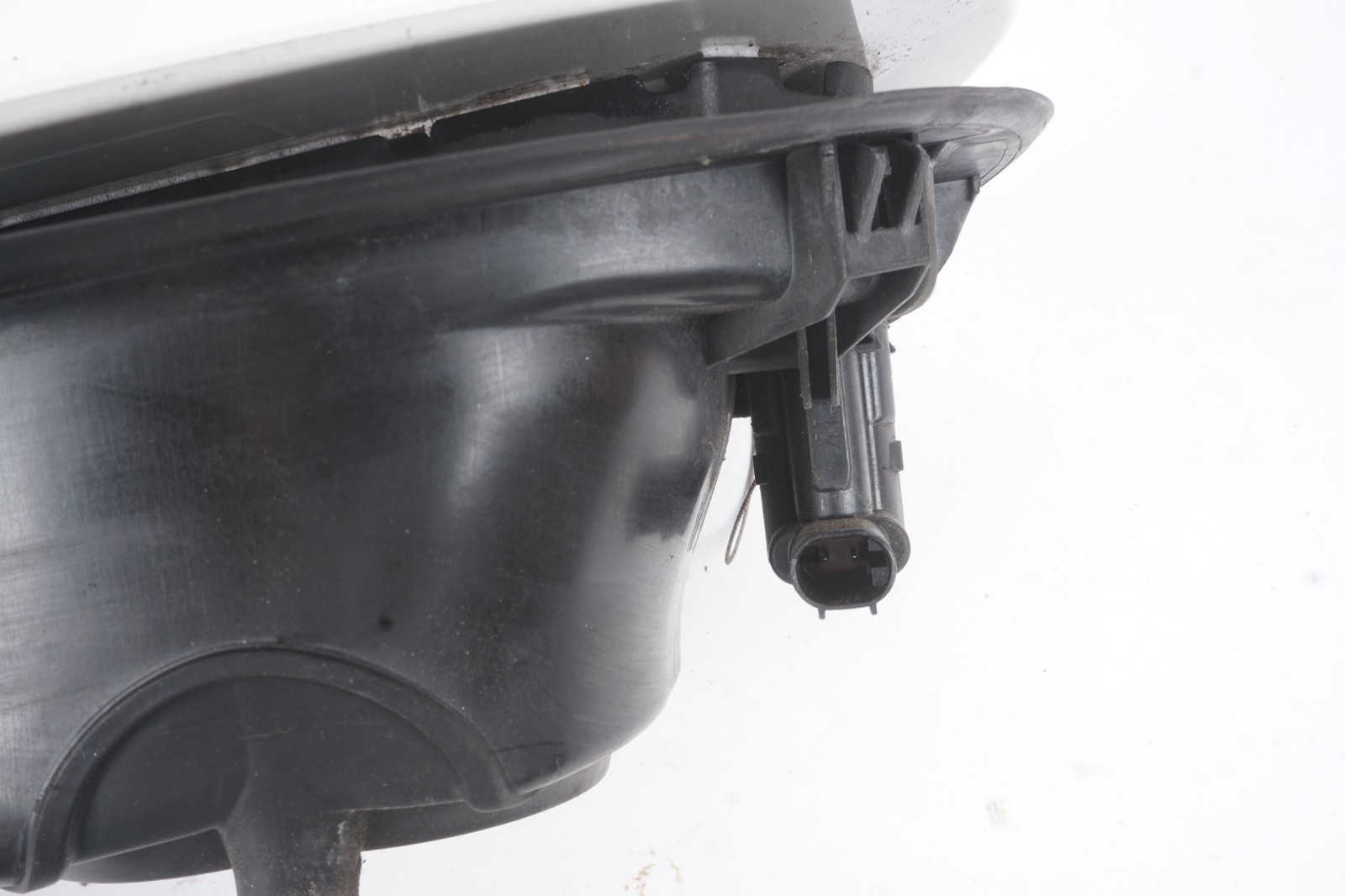 2014 - 2020 Maserati Ghibli Gas Fuel Tank Filler Door OEM