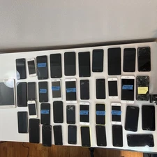 (39) LOT OF Random Phones - Parts and Repair 