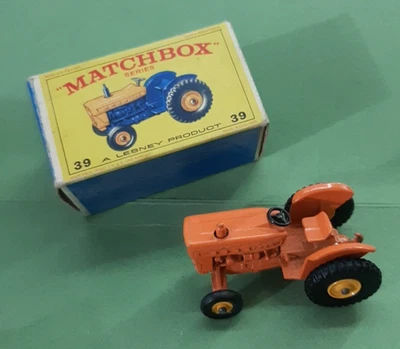Rare Orange Matchbox Series 39 Ford Farm Tractor Original Model Boxed 2301 - Image 1 of 4