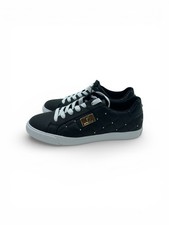 GBG Guess Los Angeles Zapatos Tenis Acolchados Negro Acento Dorado Respaldos Talla 10