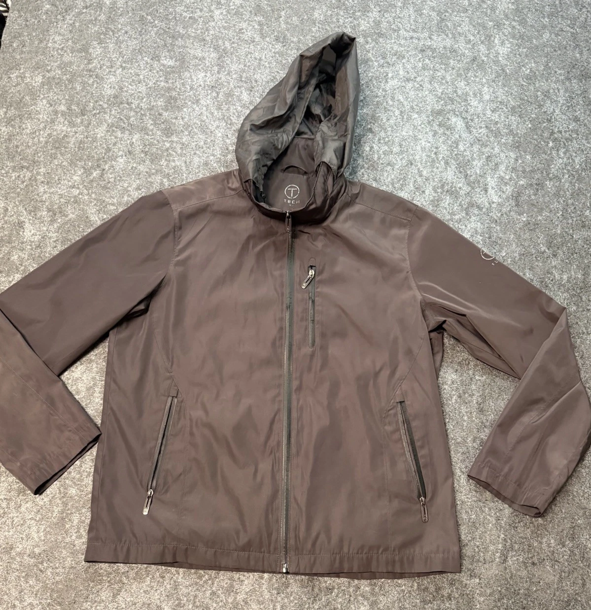 T Tech by Tumi Mens L Brown Full Zip Hooded Packable Jacket Windbreaker