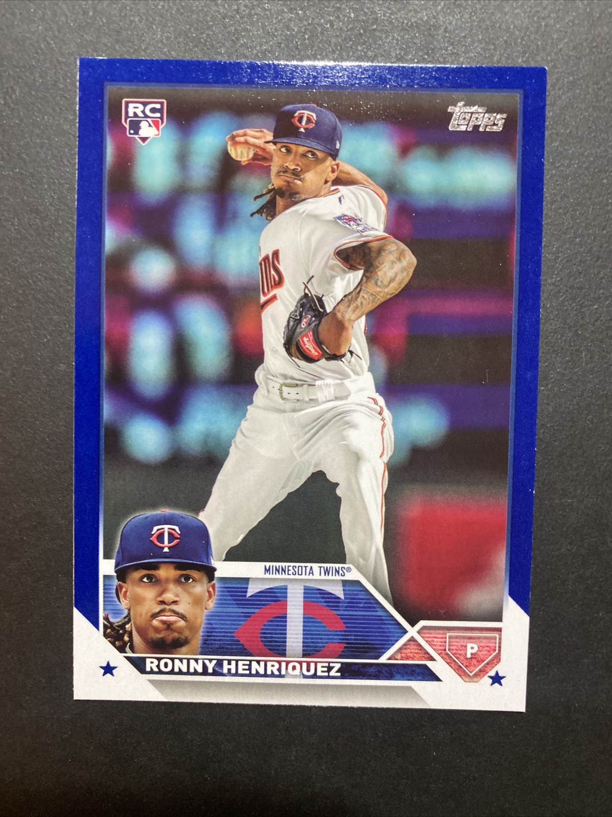 2023 Topps Series 2 Ronny Henriquez #372 RC Royal Blue Parallel Twins