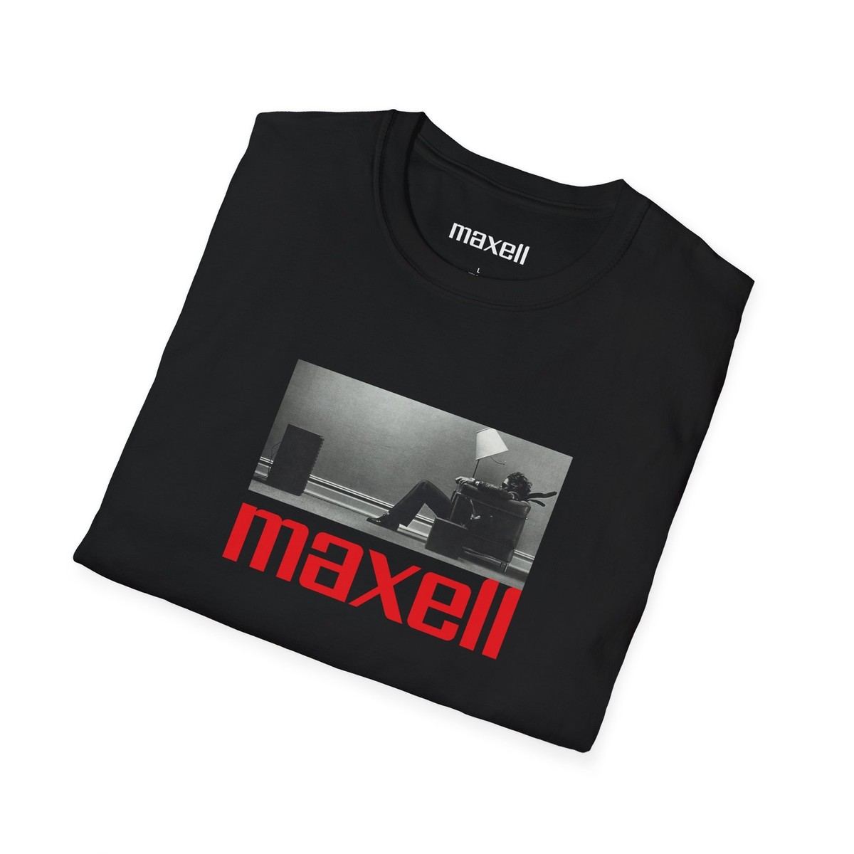 トップス MAXELL PARODY BLOWN AWAY... WHITE Altru Men's Maxell Blown Away Guy Graphic Tee White Cotton