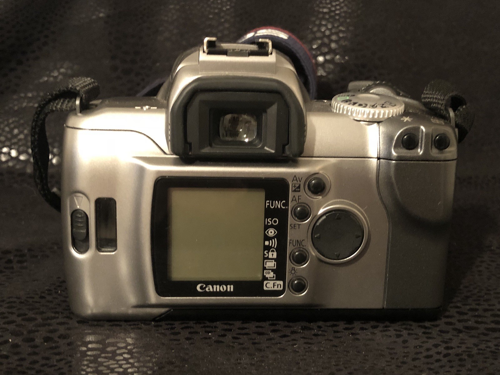 Canon EOS REBEL T2 / 300X / Kiss 7 35mm SLR Film Camera Body Only for sale  online | eBay