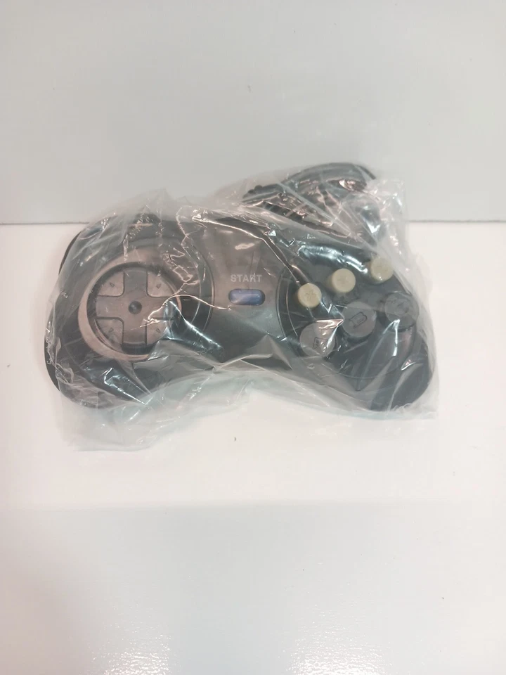 Old Skool 6 Button Controller for SEGA Genesis/Mega-Drive 1 2 & 3 - Open Box - Image 3 of 4