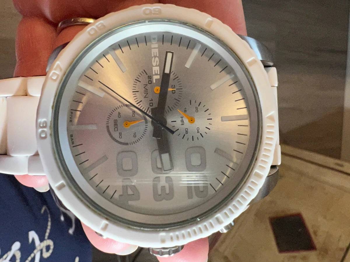 Dz4253 diesel 2025 watch