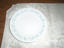 8 Corelle COUNTRY COTTAGE  bread dessert salad plates 6 3/4"  blue flower