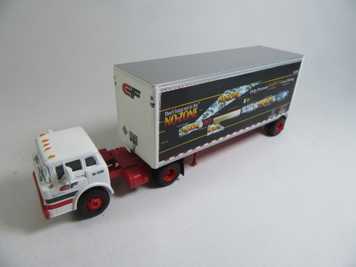 Athearn 1:87 Ford C Con Remolque De 28 Pies Consolitated Freightways NoZone - Imagen 5 de 7