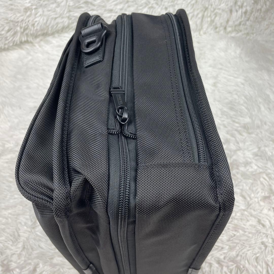 Tumi Alpha 2-Way Expandable Computer Briefcase Or… - image 8
