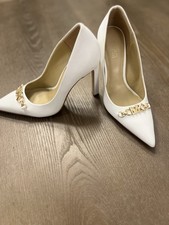 Michael Kors White Heels Size 6 Gold Emblem