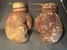 Early 1900  s Spalding Leather  Horsehair Boxing Gloves Rare Find 12 Oz