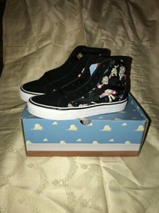 vans sk8 hi toy story