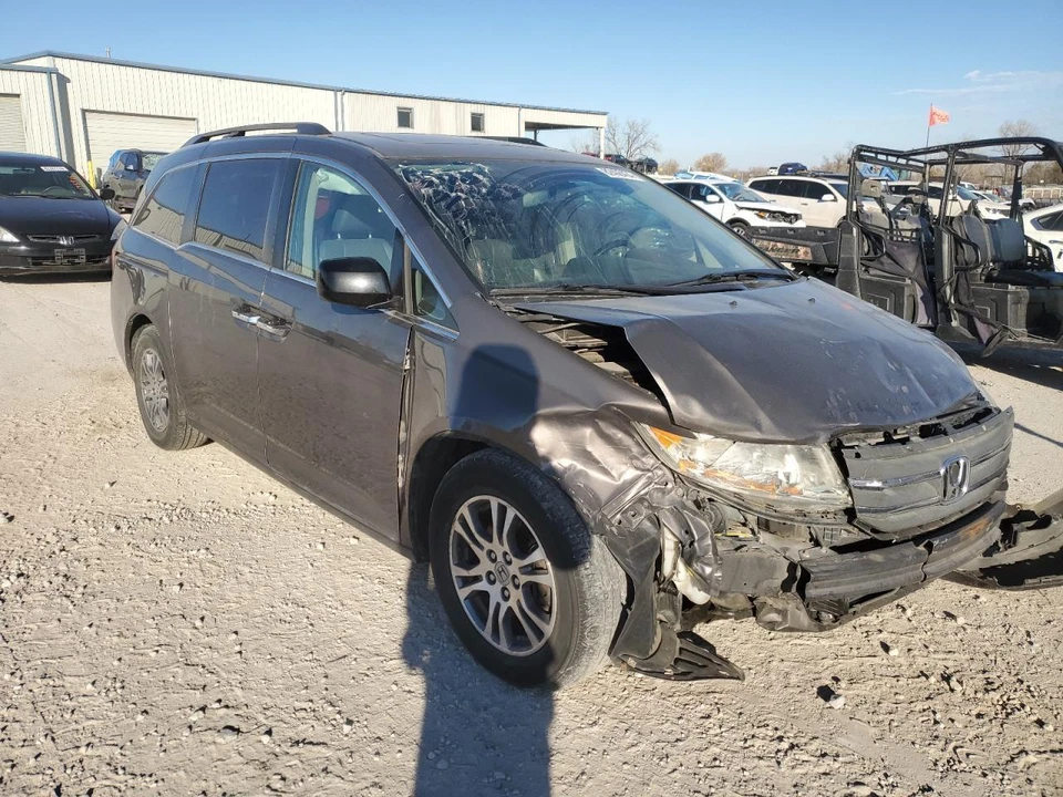 Used Front Left Door Interior Trim Panel fits: 2013 Honda Odyssey  Grade A - Image 3 of 4