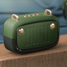 Color: GREEN - Retro Look FM Radio And Bluetooth Speaker