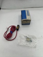 OMRON 24V PHOTOELECTRIC SENSOR E3S-2LE41 See ...