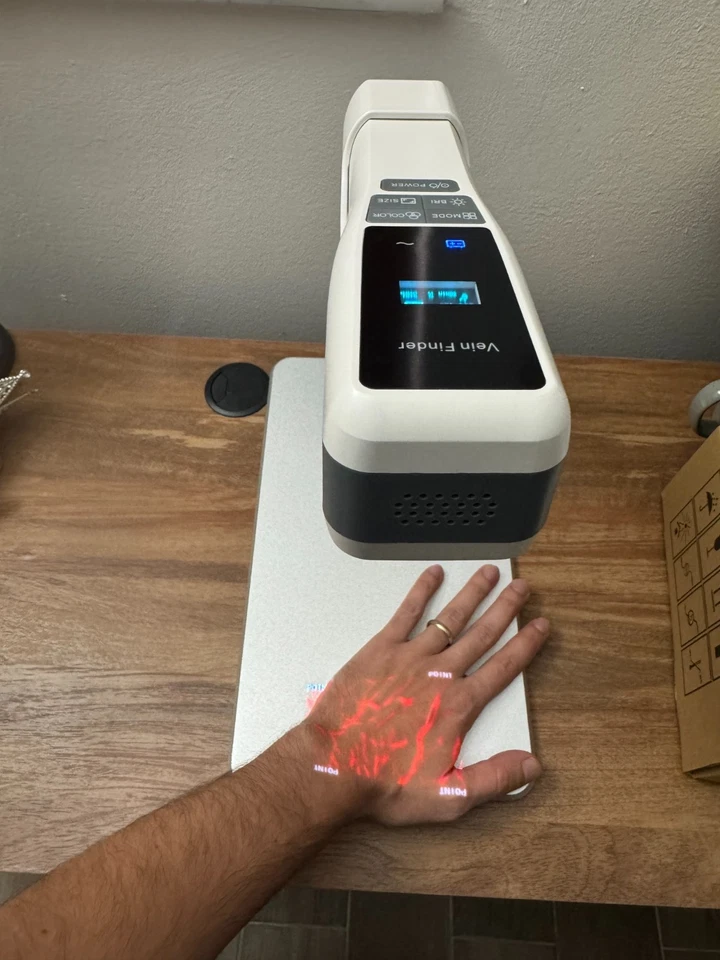 Vein Finder Device with Benchtop Stand – High Resolution Vein Viewer, Multiple  - Image 4 of 4