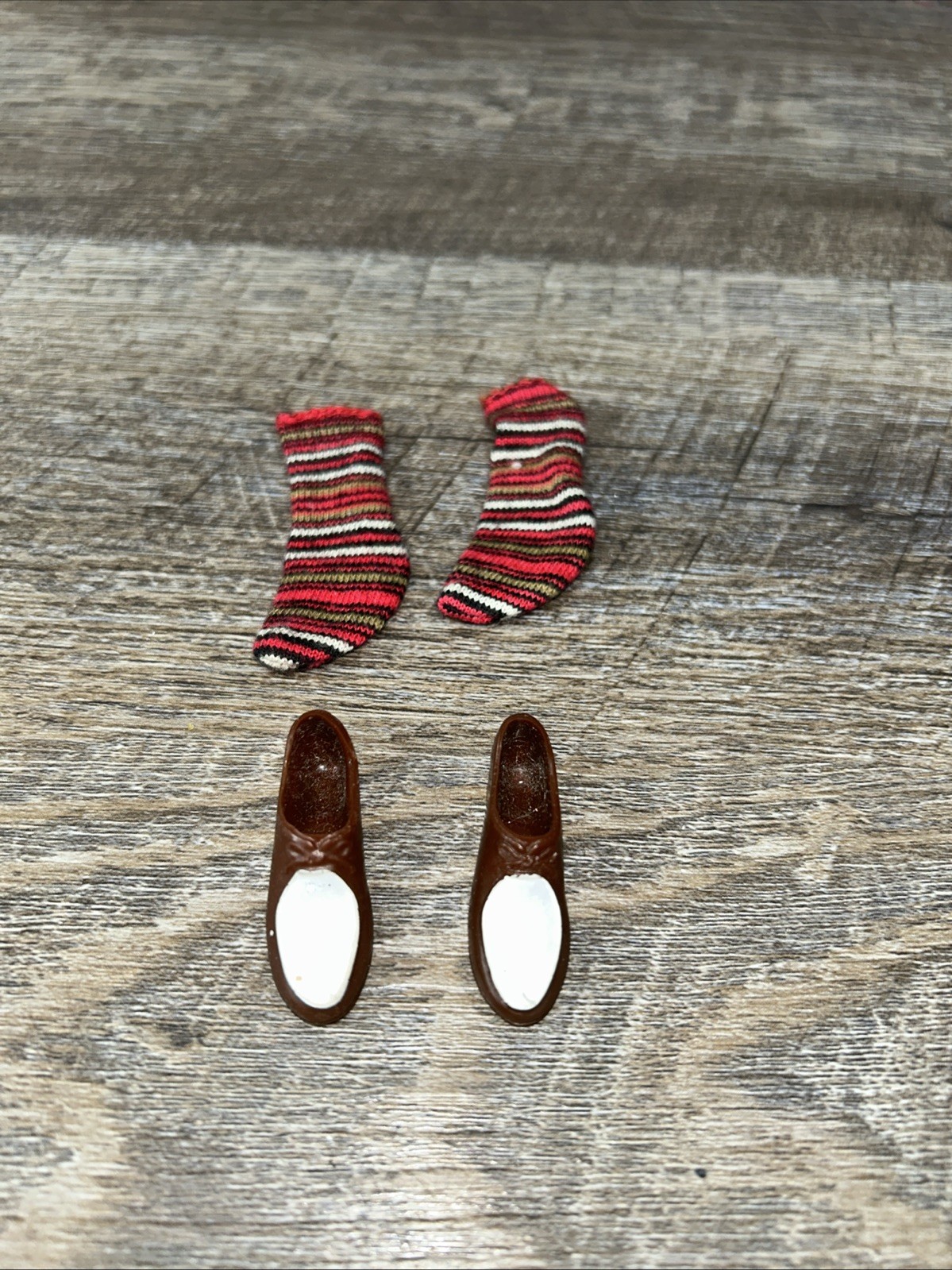 LOTTO Barbie vintage "Ken's Casuals" calze a righe rosse scarpe marroni