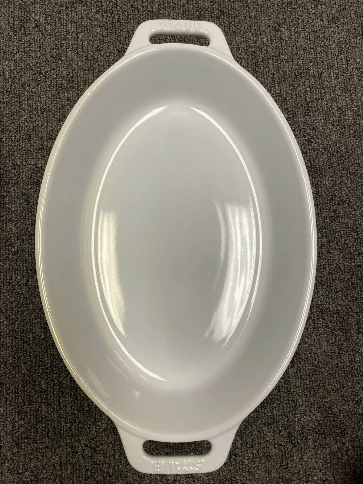 Staub White Ceramic Oval Baking Dish 11” Oven Safe approximately 12" x 8" x 2.5"