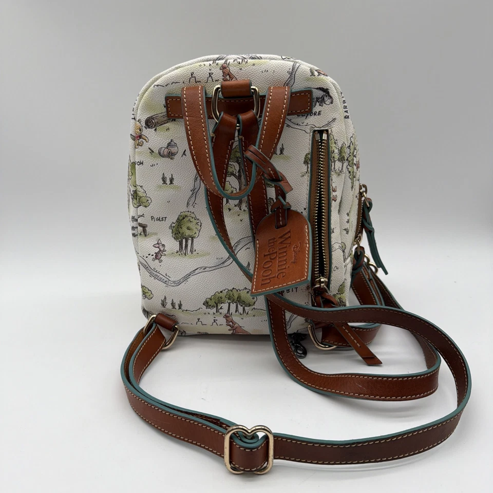 Mini Mochila Dooney & Bourke Disney Winnie The Pooh Mapa de Madera de Cien Acres Foto 4 de 4