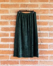 Vintage Y2K 90s Whimsigoth Green Ribbed Velvet Skirt