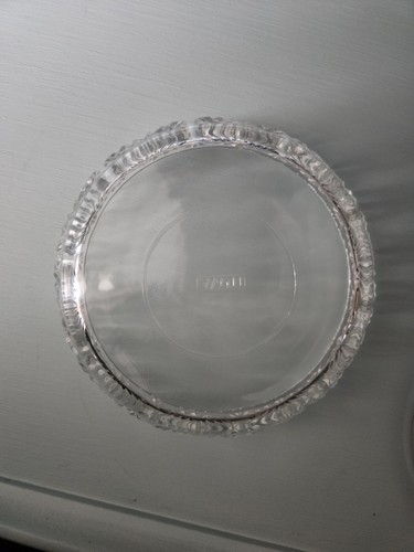 Vintage Avon Clear Cut Glass Round 6" Candy Dish & Lid - Picture 5 of 7