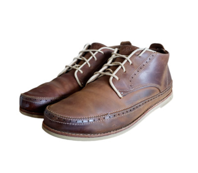 OluKai Honolulu Brown Waxed Leather Lace Up Boots Men display picture 3