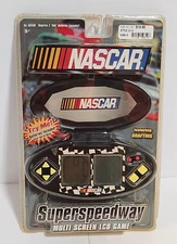 NIP 2005 NASCAR Superspeedway Multi Screen Handheld LCD Game