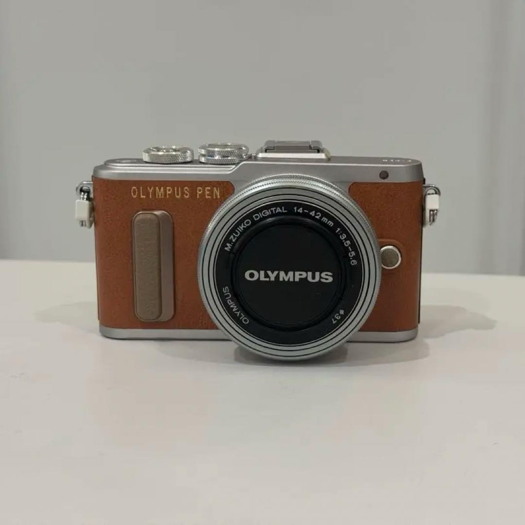 OLYMPUS PEN E-PL8 BROWN w/14-42mm & 40-150mm Lens Used from JAPAN