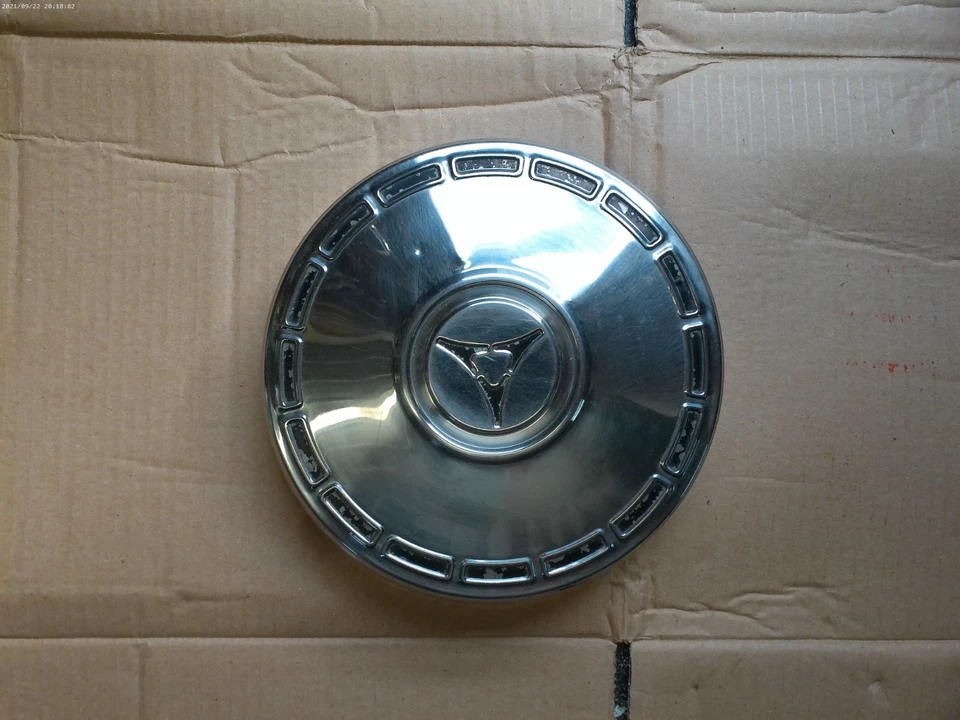 Tapacubos centrales de rueda 1967-1969? Dodge Mopar Dart Charger GTS plato para perro 9" tapa de pobreza Foto 3 de 4