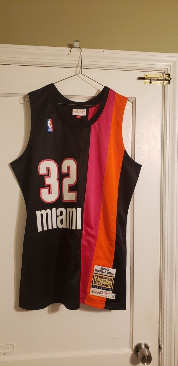 Mitchell and Ness Miami Heat Shaq O’Neal Shaquille O'Neal Mitchell and Ness Miami HEAT Authentic Jersey