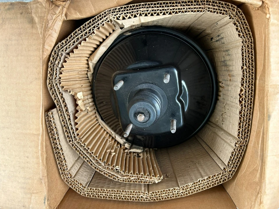 Nuevo de Lote Antiguo Pontiac 1967 Tamaño Completo 2+2 Catalina GP Bendix Potenciador de Freno 9772994 Foto 2 de 4