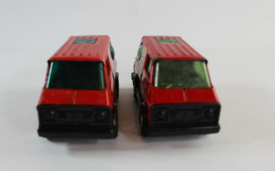 Lote de 2 Vintage 1980 Buddy L Spider-Man Spider Van Marvel Superhéroe Diecast Foto 2 de 4