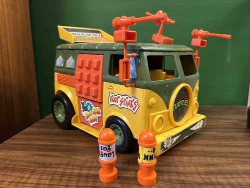 Vintage TMNT Party wagon