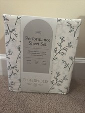 Full 400 Thread Count Holiday Performance Sheet Set Holly - Threshold