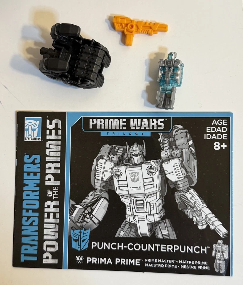 Transformers Generations Power of the Primes Deluxe Punch Counterpunch R2 - Image 2 of 4