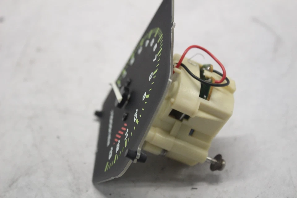 TACÓMETRO CALIBRE X1000R/MIN 25015-1269 1996 KAWASAKI NINJA 600R Foto 3 de 4