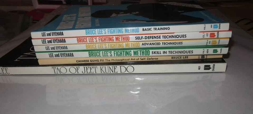 Bruce Lee's Fighting Method 4 Book Set Chinese Gung Fu - Image 3 of 4