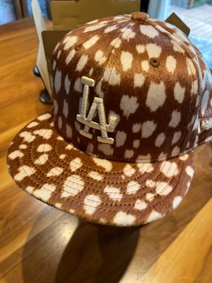 NEW ERA 59FIFTY imprimé animal Los Angeles Dodgers marron/ivoire 14881934 - Photo 1/4