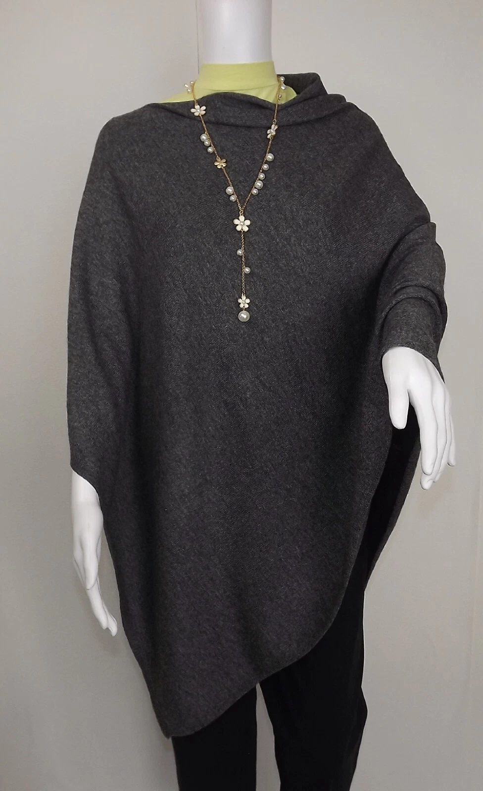 CASHMERE Poncho CHARCOAL GREY CAPE Wrap One Size Fits All, FREE UK Shipping,gray