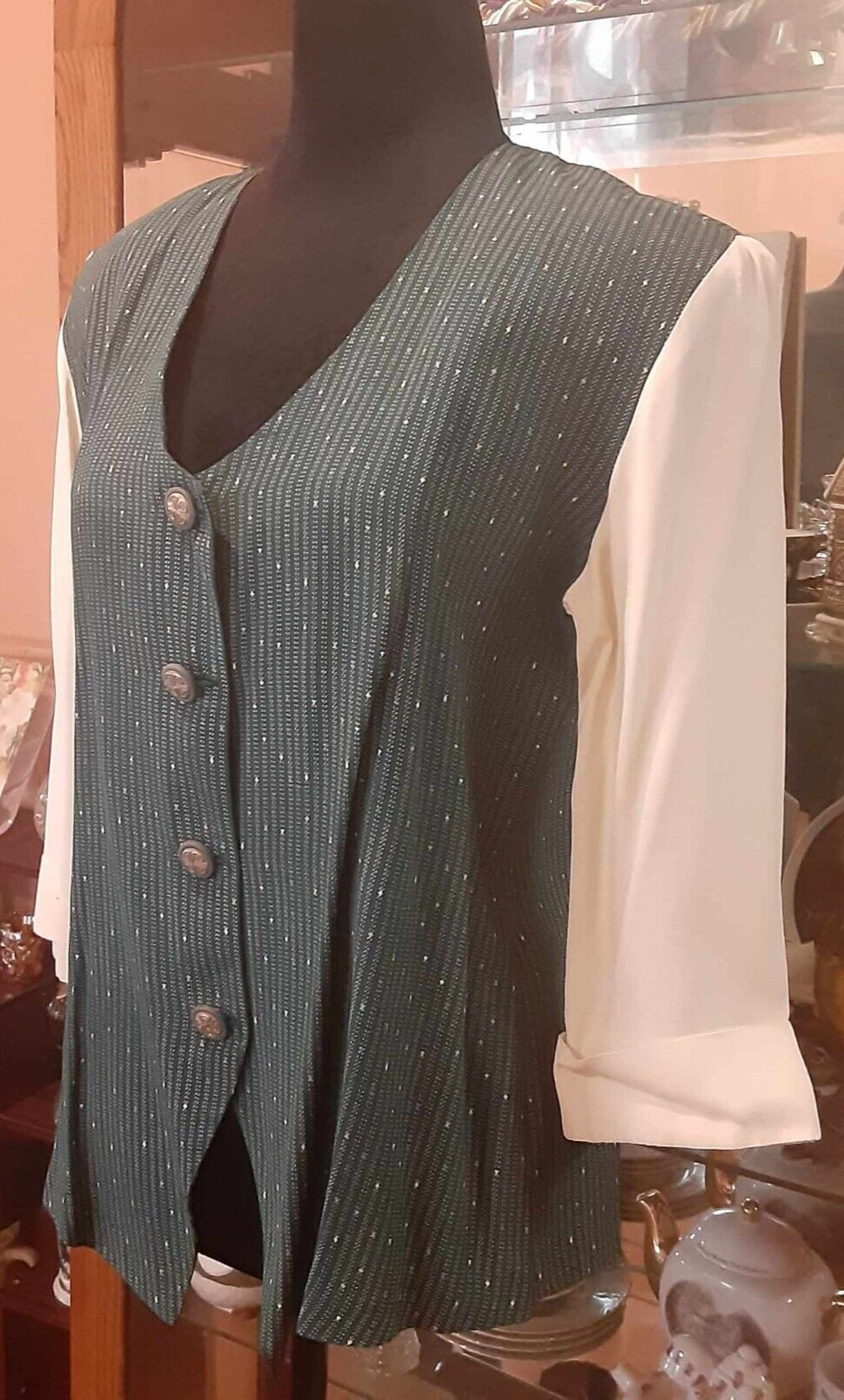 Picture 2 of 17