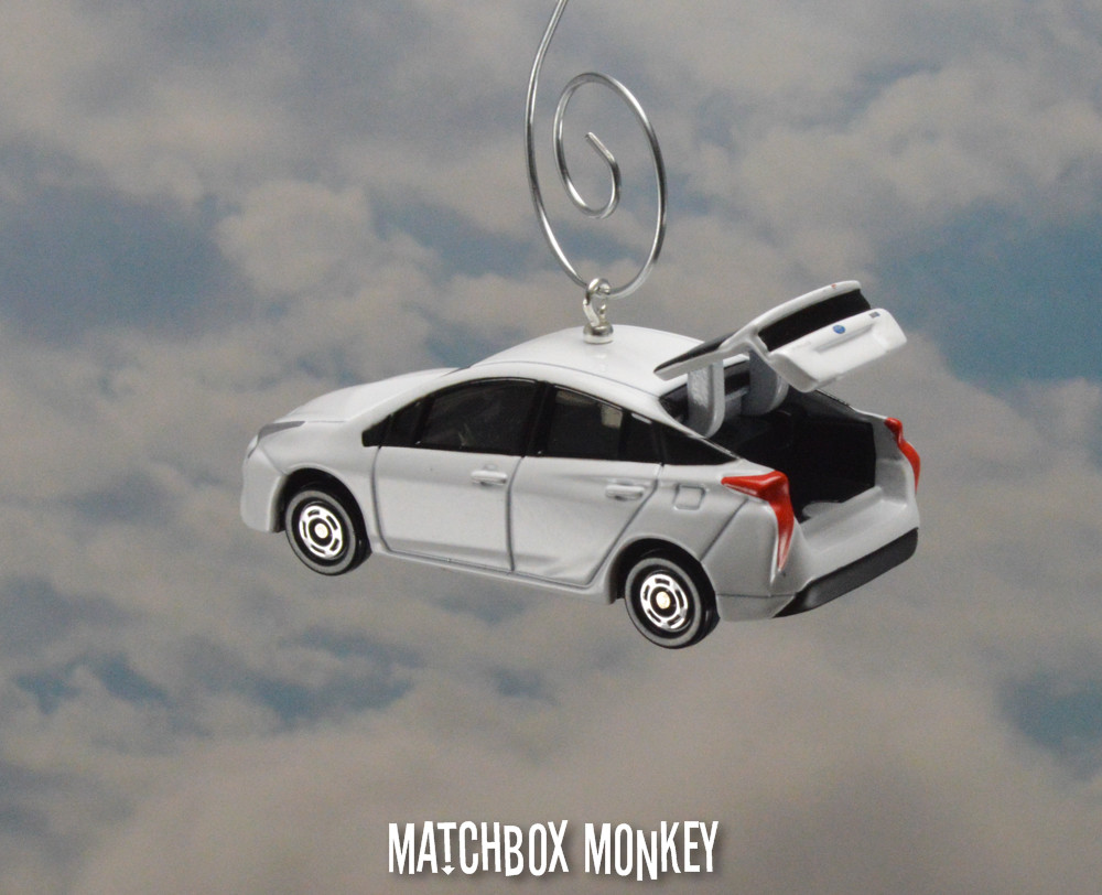 White Toyota Prius XW50 1/64 Christmas Ornament 5 Door Hybrid