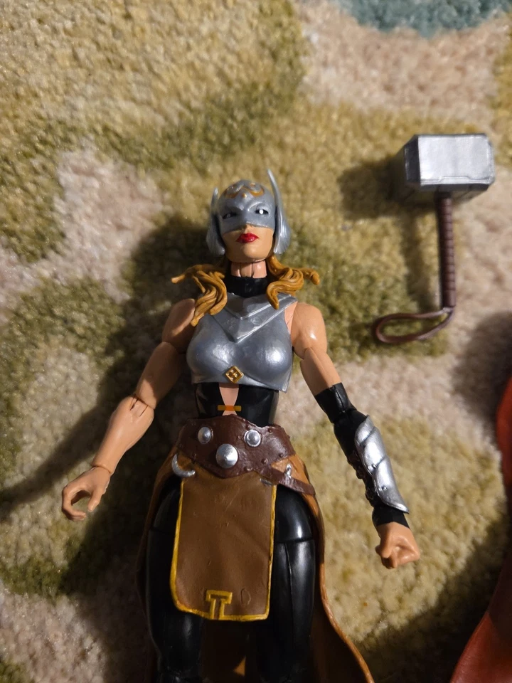 FIGURA COMPLETA SUELTA de Thor Jane Foster Leyendas Marvel Foto 4 de 4