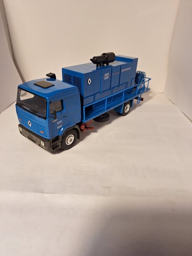 camion Renault VI G340 TI 4X2 groupe électrogéne EDF GDF ELIGOR LBS 1/43