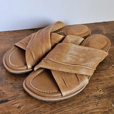 Sofft Fallon Leather Sandal Slides Light Brown Saddle Tan Womens Size 7