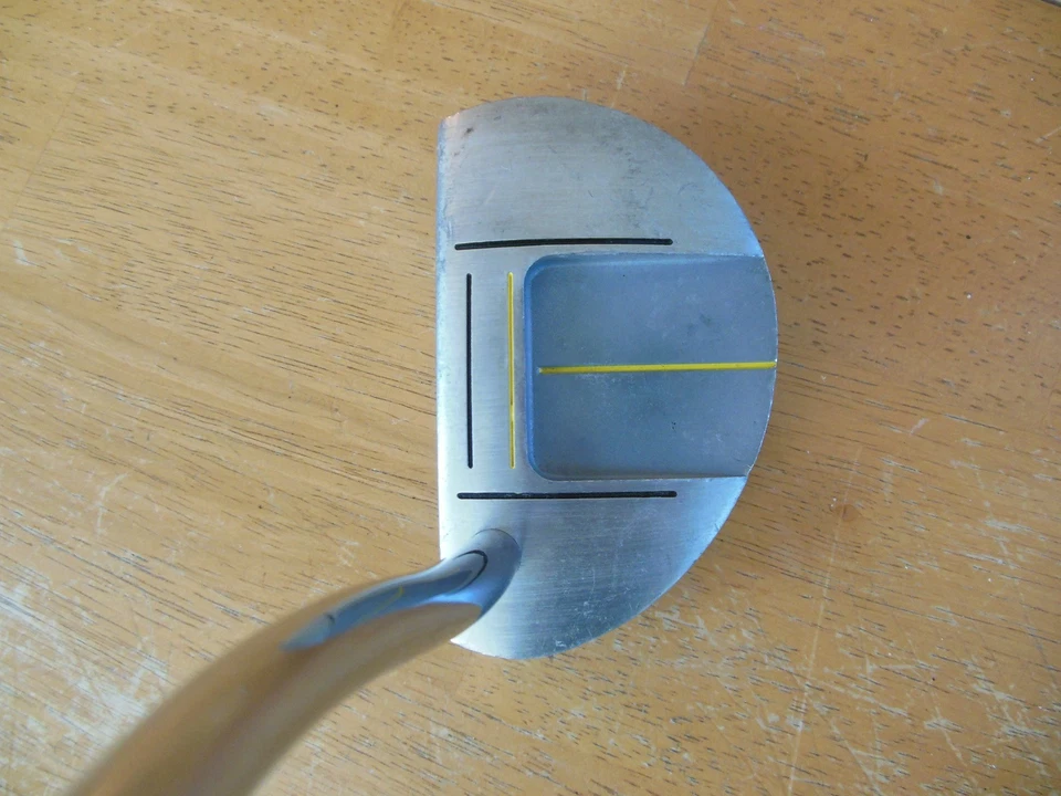 Slotline StingRay Putter with Cover 36" - Image 3 of 4