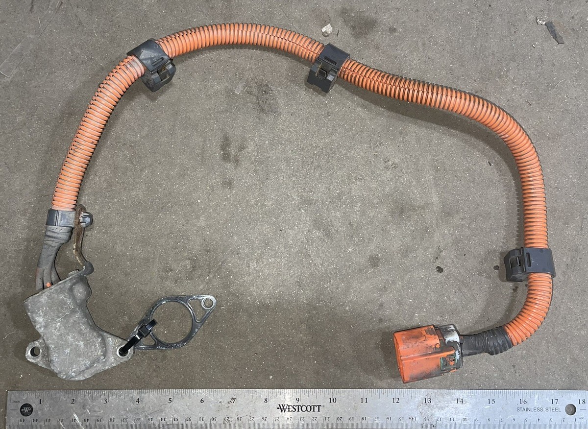 OE 2007 Toyota Prius Inverter Wire Harness Connector 227117