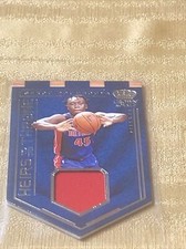 2019-20 Panini Crown Royale Sekou Dombouya Rookie Heirs to the Throne Jersey