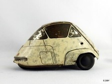 ANCIEN JOUET EN TOLE A FRICTION ISETTA VELAM  GEGE 1956 